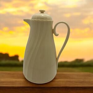 Vintage Takefuji Cream Coffee Pot art deco MCM kraft 1.0 liter Carafe Serving